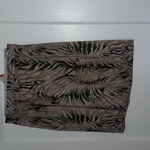 Women's size 10 John Roberts animal print skirt.